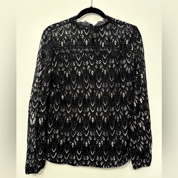 Blue Rain Women’s Black Long Sleeve Lace Blouse with Gold Accents Size M - Picture 3 of 3